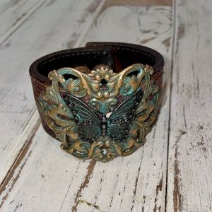 GUC Soooo Cool Tooled Leather Bracelet with Ornate BUTTERFLY Component